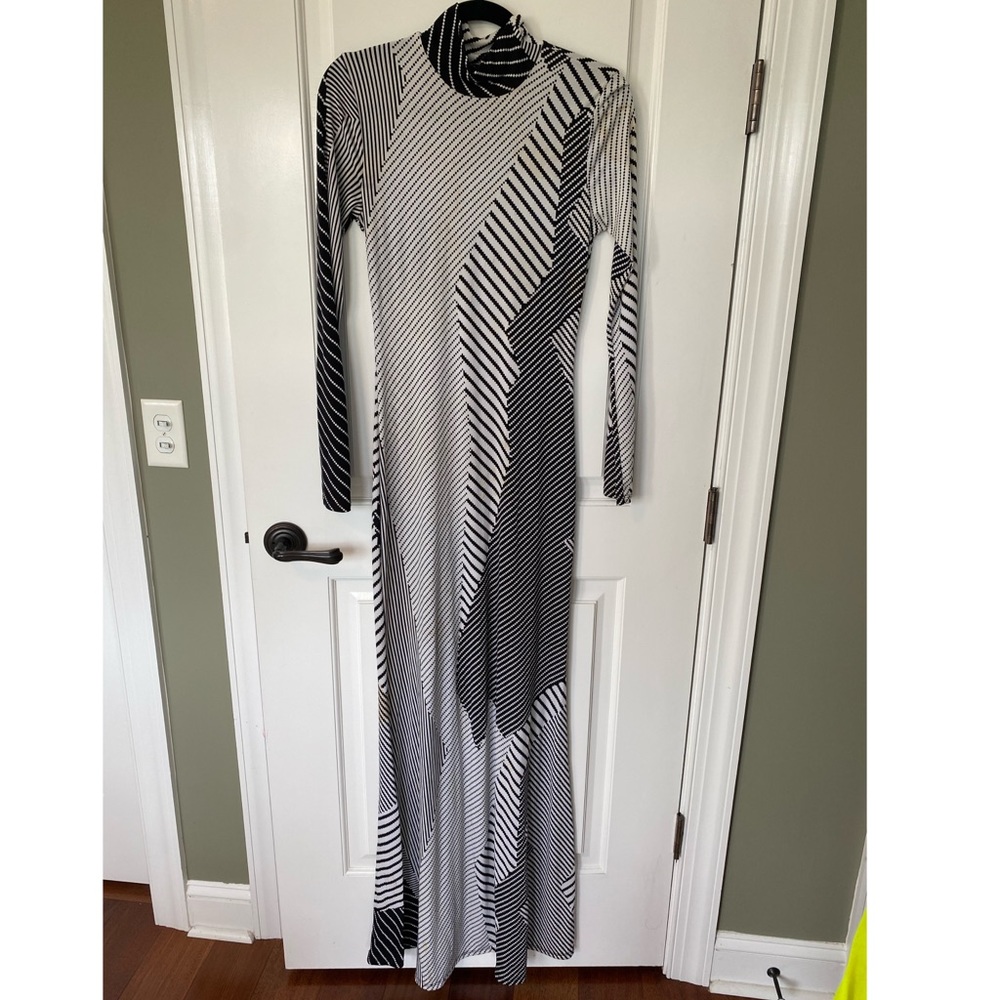 Black & White patterned dress